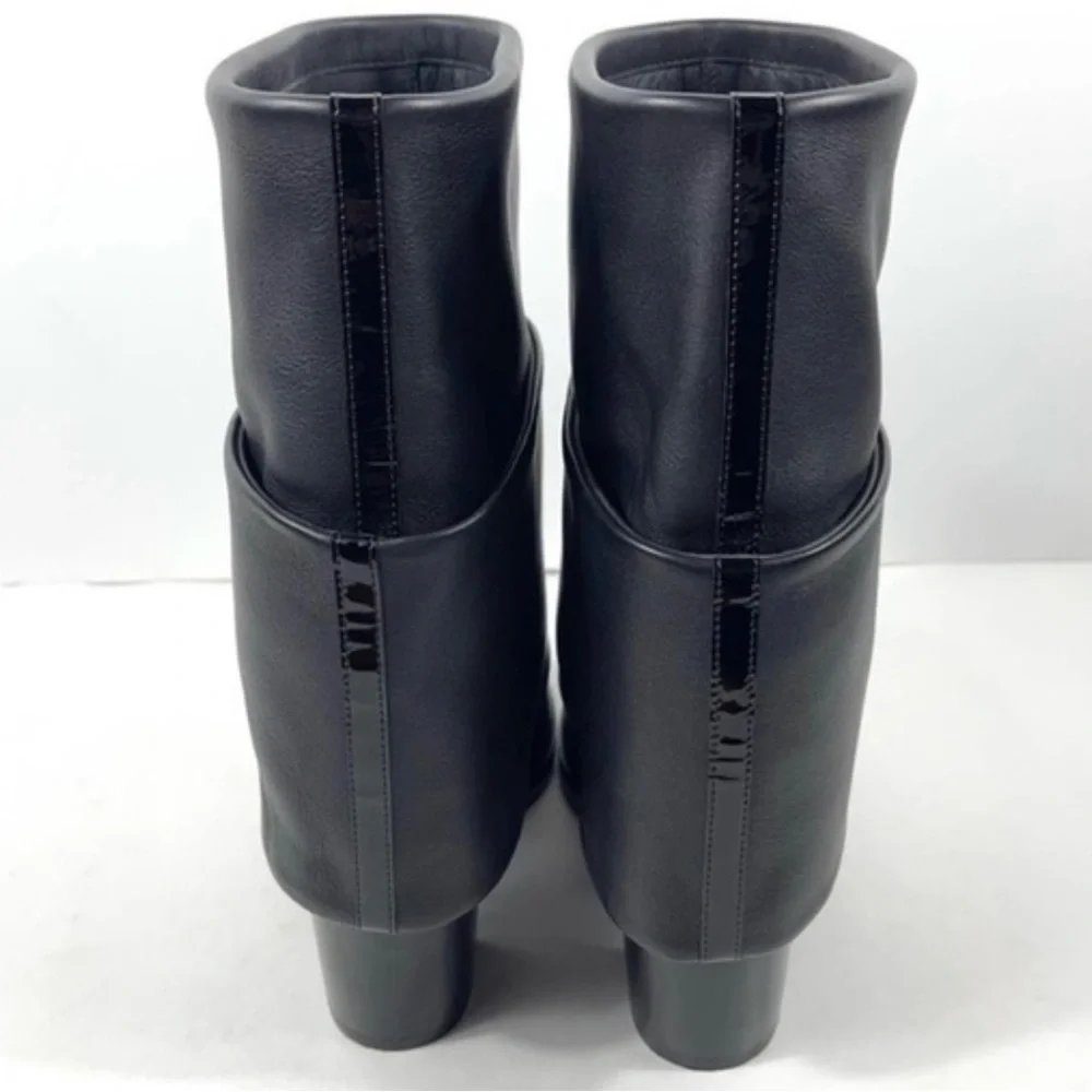 CHANEL BOOTIES - Picture 4 of 5